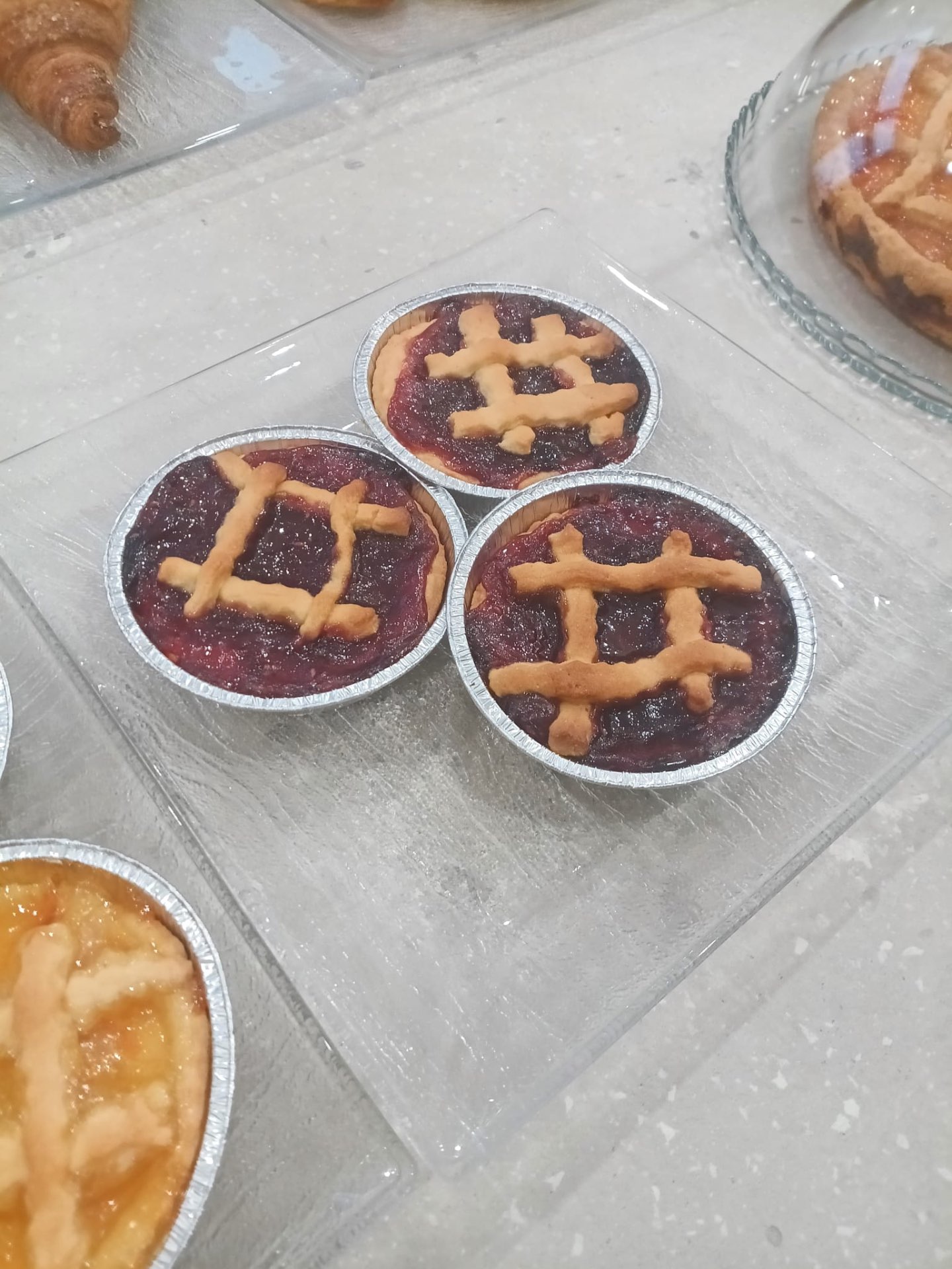 Crostatine di frutta fatte in casa